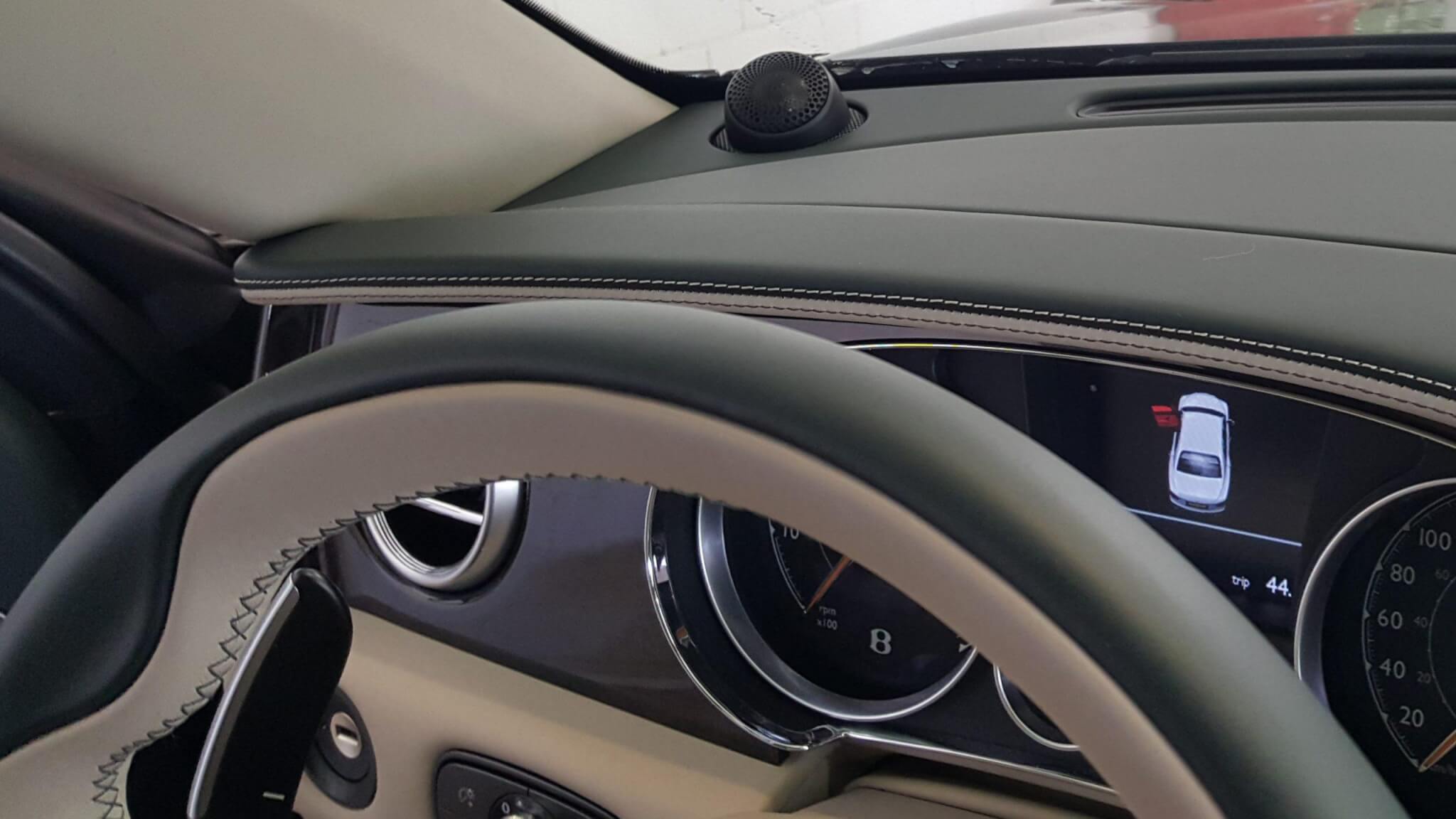 Bentley Flying Spur: Morel High-End Hochtöner