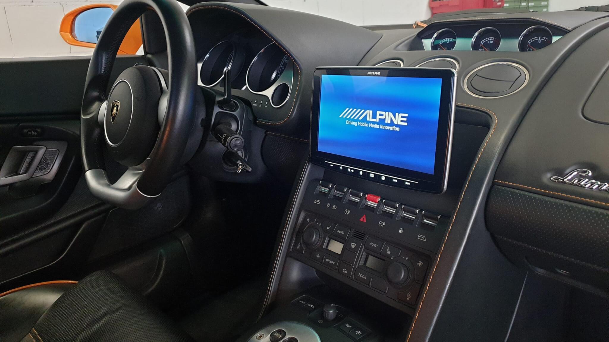 Lamborghini Gallardo: Alpine Multimedia-Navigationssystem